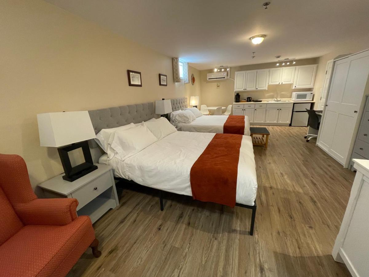 مبيت وإفطار تشارلوت تاون The Harbour House المظهر الخارجي الصورة