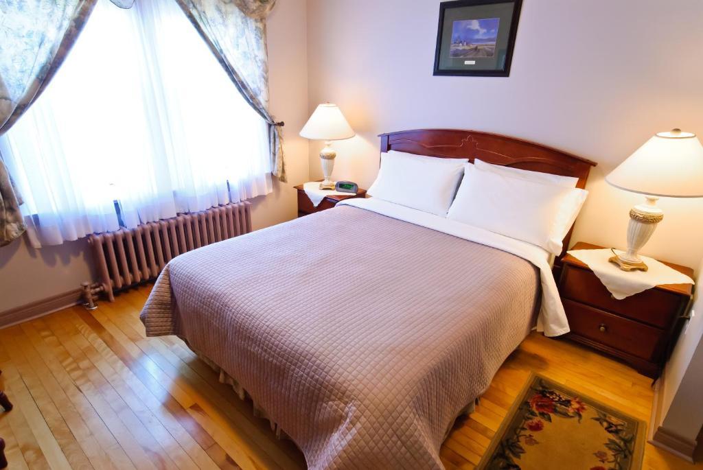 مبيت وإفطار تشارلوت تاون The Harbour House الغرفة الصورة